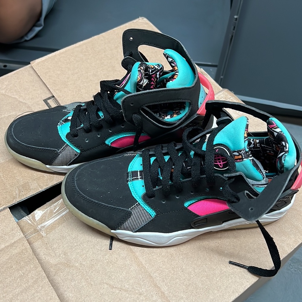 Nike